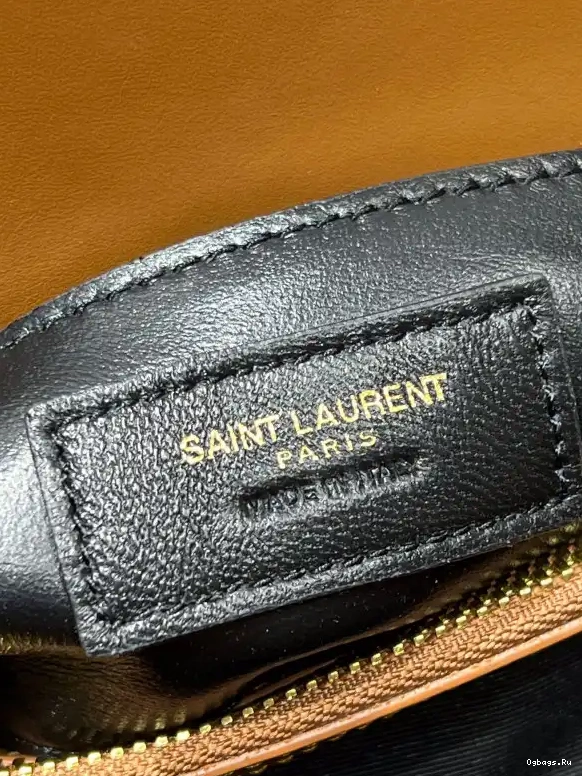 YSL COLLEGE MEDIUM 0516